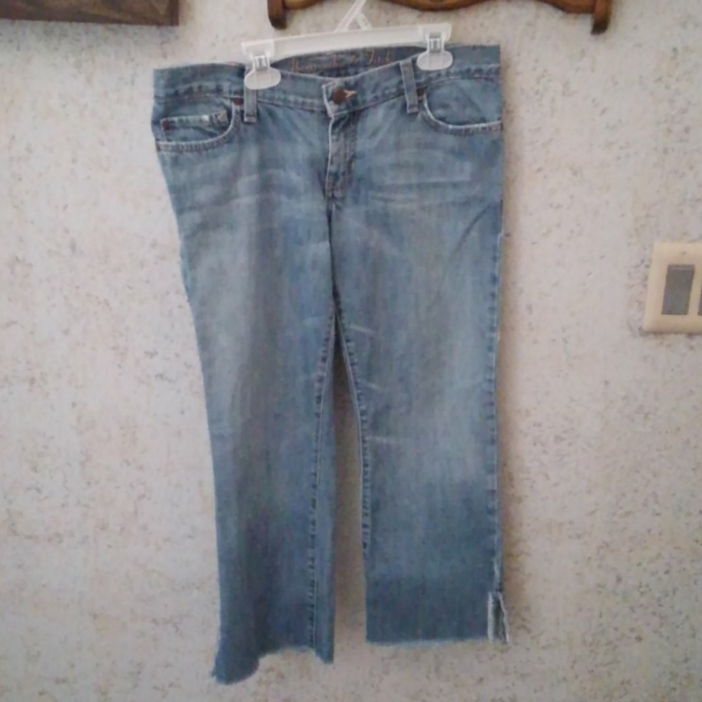 Abercrombie and Fitch capri jean pants